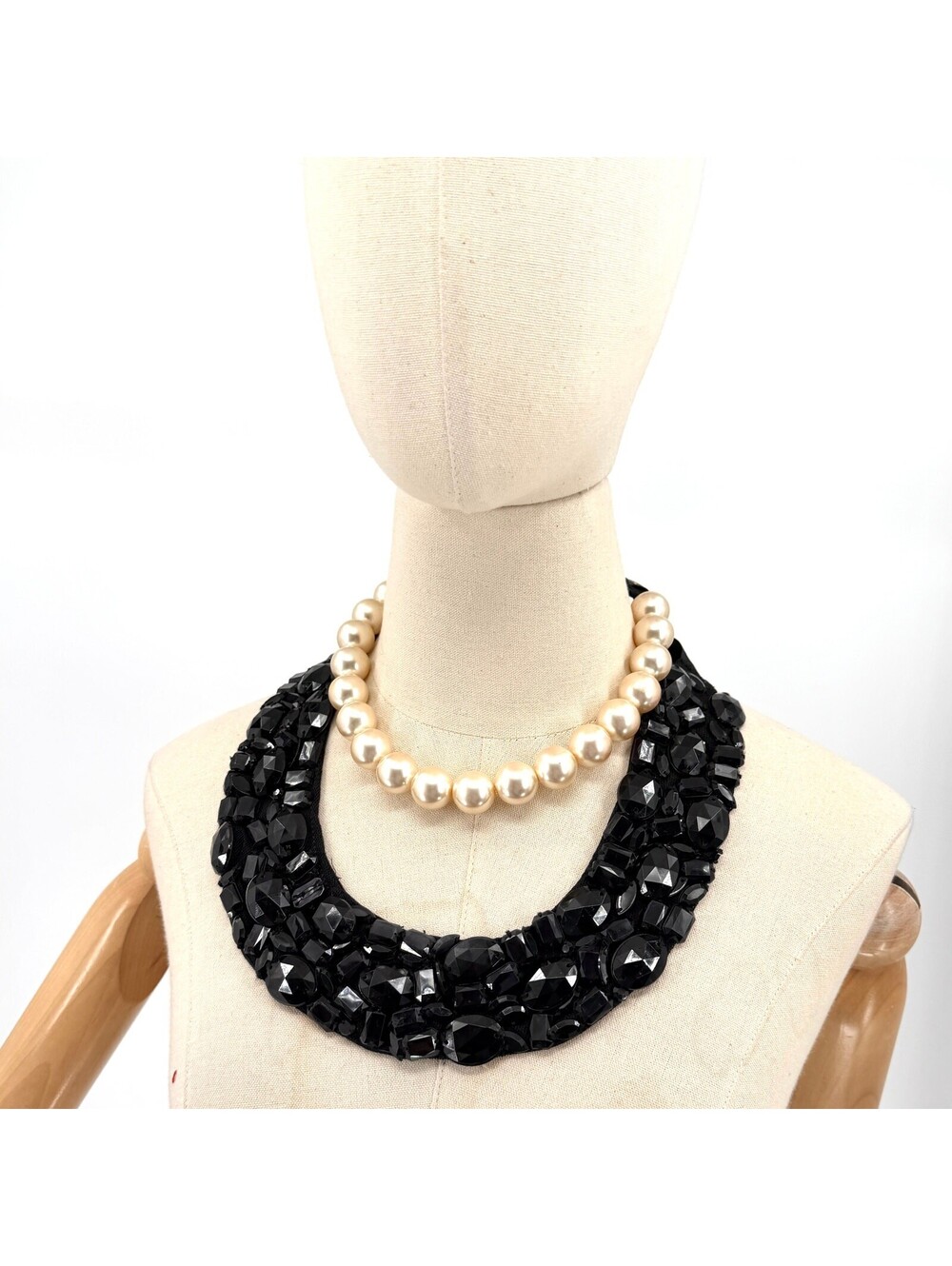 Lot of 2 Vintage Y2K Black Cream Faux Pearl Necklaces